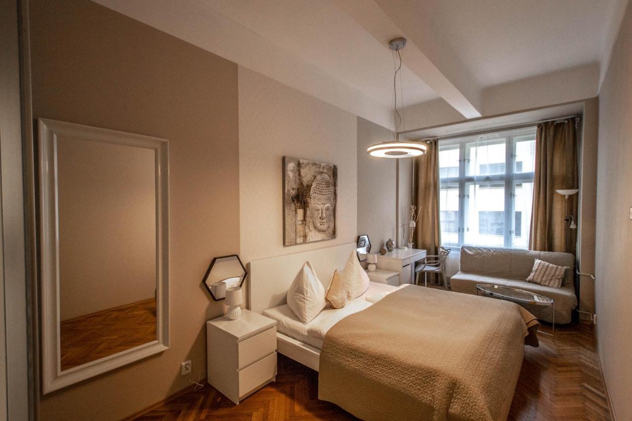 Design Apartment By Ruterra プラハ エクステリア 写真